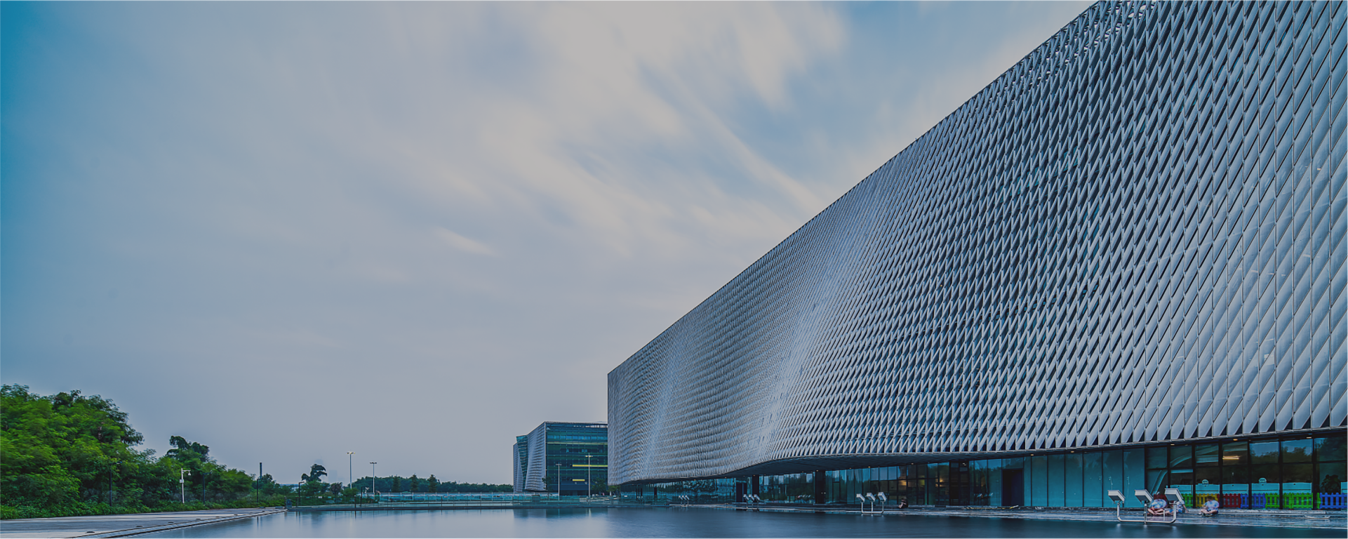 政府和公共機構